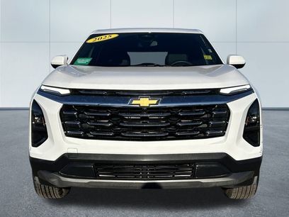 Used 2025 Chevrolet Equinox LT