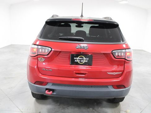 Used 2018 Jeep Compass Trailhawk w/ Leather Interior Group AWD/4WD image 8