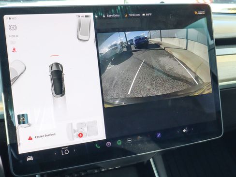 Used 2019 Tesla Model 3 Performance image 12