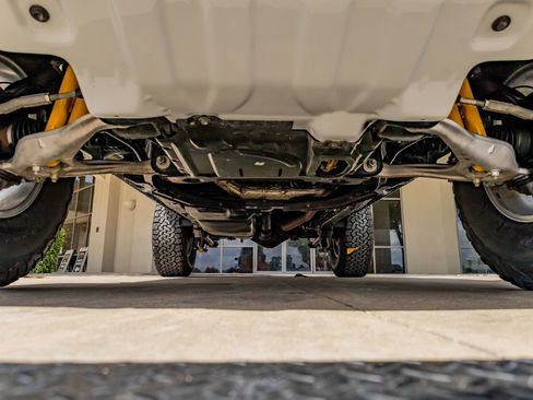 Used 2025 Ford Bronco Heritage Edition image 14