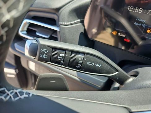 New 2026 Chevrolet Traverse LT w/ Enhanced Driving Package FWD image 21
