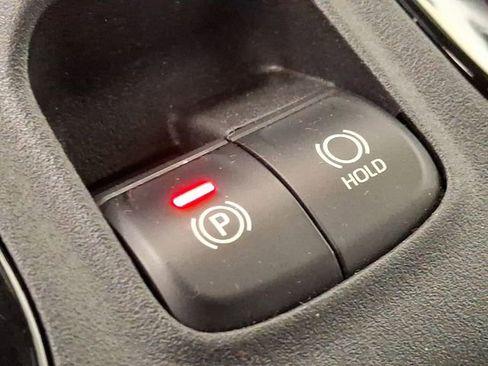Used 2021 Toyota Corolla SE w/ Carpet Mat Package (TMS) FWD image 23