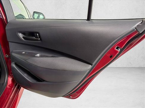 Used 2025 Toyota Corolla LE w/ Convenience Package FWD image 16