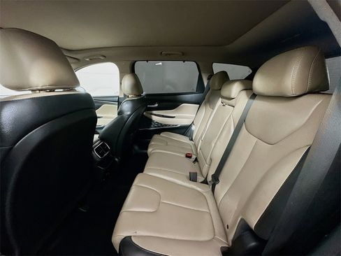 Used 2019 Hyundai Santa Fe Limited image 23