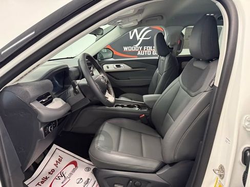 New 2026 Ford Explorer Active w/ Active Comfort Package image 11