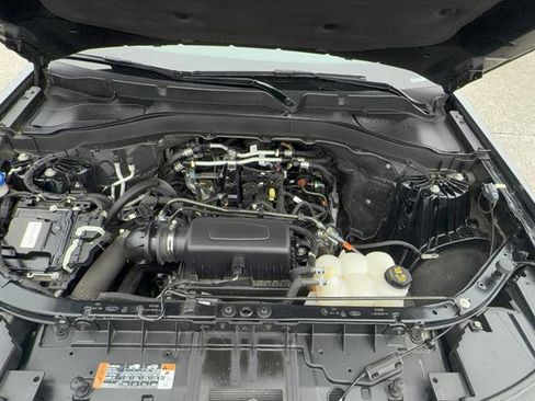 Certified 2023 Ford Explorer XLT w/ Equipment Group 202A image 28