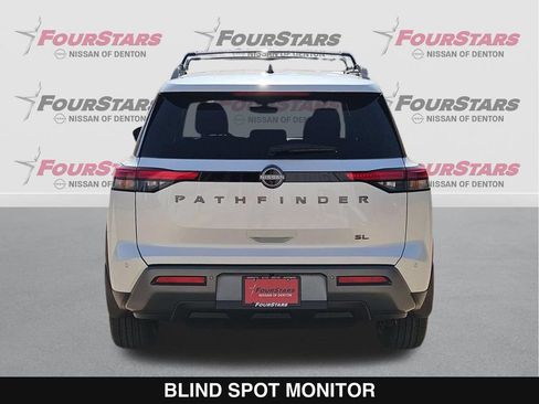 New 2026 Nissan Pathfinder SL FWD image 5