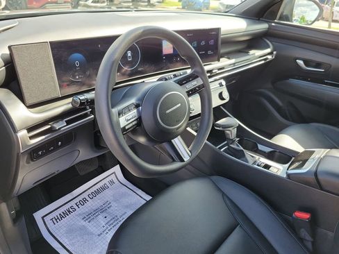 Used 2025 Hyundai Santa Cruz SEL FWD image 30