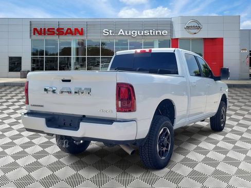 Used 2026 RAM 2500 Laramie AWD/4WD image 2