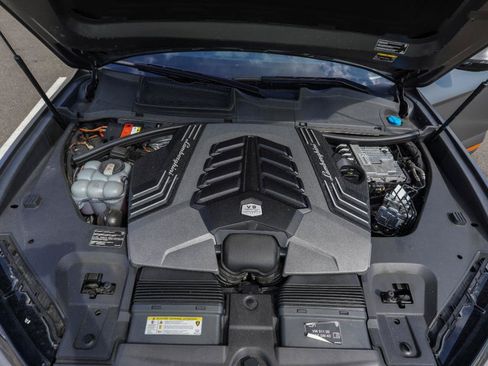 Used 2022 Lamborghini Urus AWD/4WD image 5