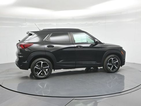 Used 2021 Chevrolet TrailBlazer RS image 28