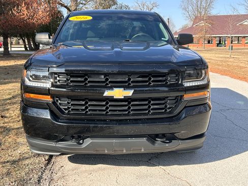 Used 2016 Chevrolet Silverado 1500 Custom w/ Custom Convenience Package image 8