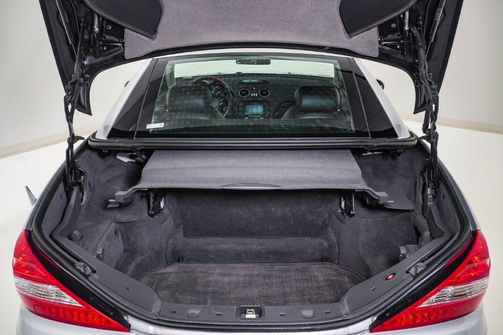 Used 2007 Mercedes-Benz SL 550 image 32