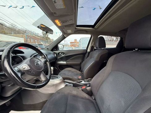 Used 2016 Nissan Juke SV w/ Cold Weather Package image 21