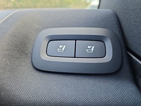 Used 2020 Volvo S60 T6 Inscription image 45