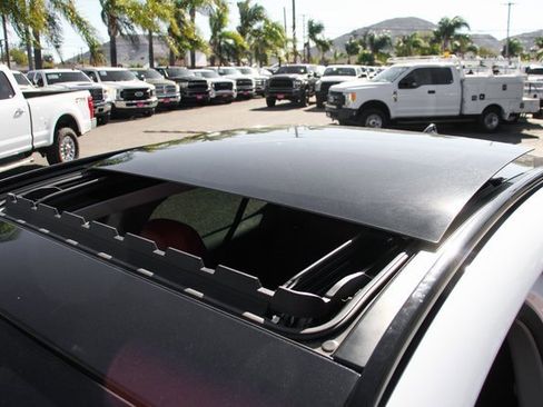 Used 2021 Alfa Romeo Stelvio Sprint w/ Nero Edizione image 5