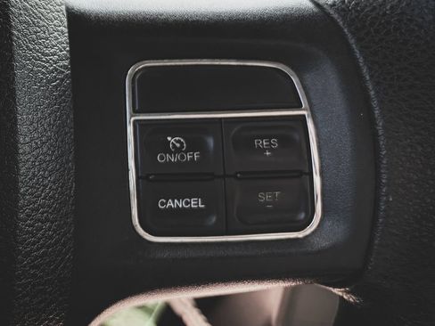 Used 2013 RAM 1500 Express AWD/4WD image 8