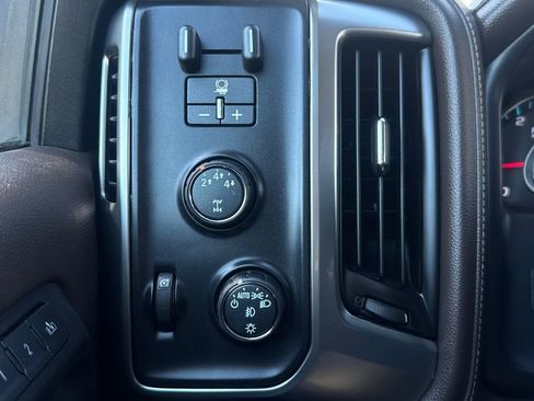 Used 2015 Chevrolet Silverado 2500 LTZ w/ Duramax Plus Package image 31