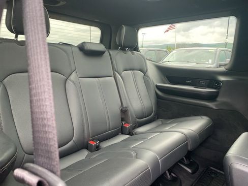Used 2022 Jeep Grand Wagoneer Series II AWD/4WD image 18
