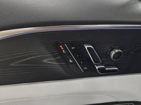 Certified 2024 Cadillac Lyriq Luxury w/ LPO, Floor Liner Package AWD/4WD image 18