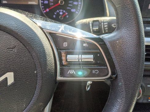 Certified 2023 Kia Forte LXS w/ LXS Technology Package FWD image 19