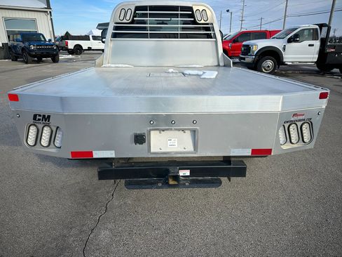 Used 2025 Ford F350 XLT w/ XLT Value Package image 3