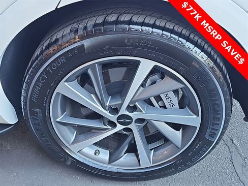 Certified 2025 Genesis GV80 3.5T Advanced image 12