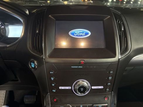 Certified 2020 Ford Edge Titanium image 12