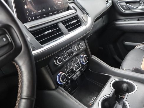 Used 2023 GMC Yukon AT4 w/ Technology Package image 32