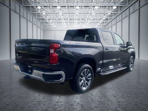 Used 2023 Chevrolet Silverado 1500 LT AWD/4WD image 6