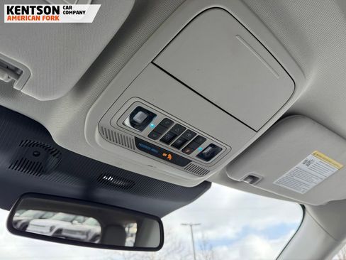 Used 2025 Ford Explorer Platinum w/ LUX Leather Package image 25