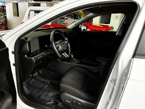 Used 2024 Hyundai Kona SEL image 20