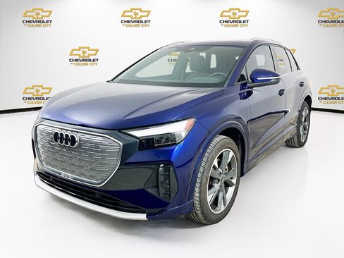 Used 2022 Audi Q4 e-tron Premium image 3