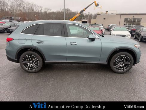 New 2026 Mercedes-Benz GLC 300 4MATIC image 9