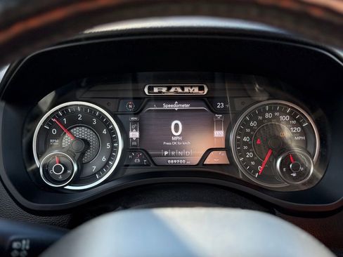 Used 2019 RAM 1500 Big Horn image 12