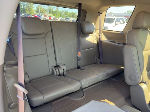 Used 2017 Chevrolet Tahoe LT RWD image 17
