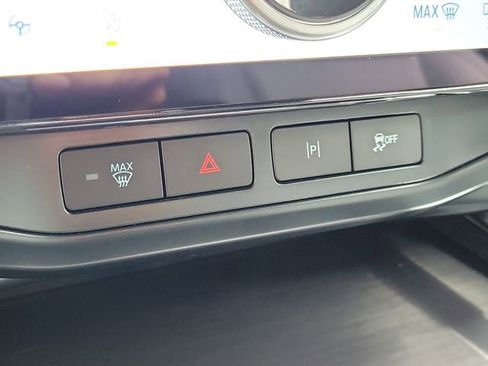 Used 2025 Ford F150 Lightning Flash AWD/4WD image 26