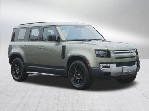 Used 2020 Land Rover Defender 110 SE image 3