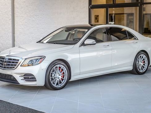 Used 2018 Mercedes-Benz S 560 Sedan image 6
