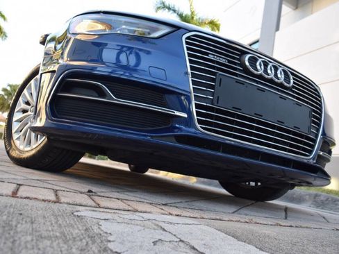 Used 2016 Audi A3 e-tron Premium image 13