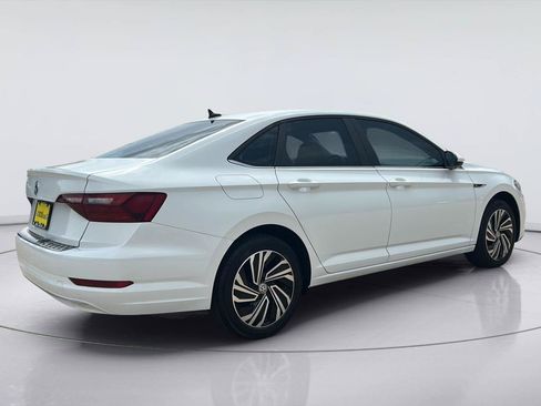 Used 2020 Volkswagen Jetta SEL FWD image 4
