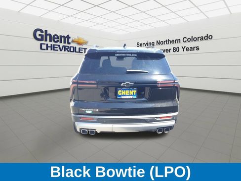 New 2025 Chevrolet Traverse LT w/ Enhanced Driving Package image 8