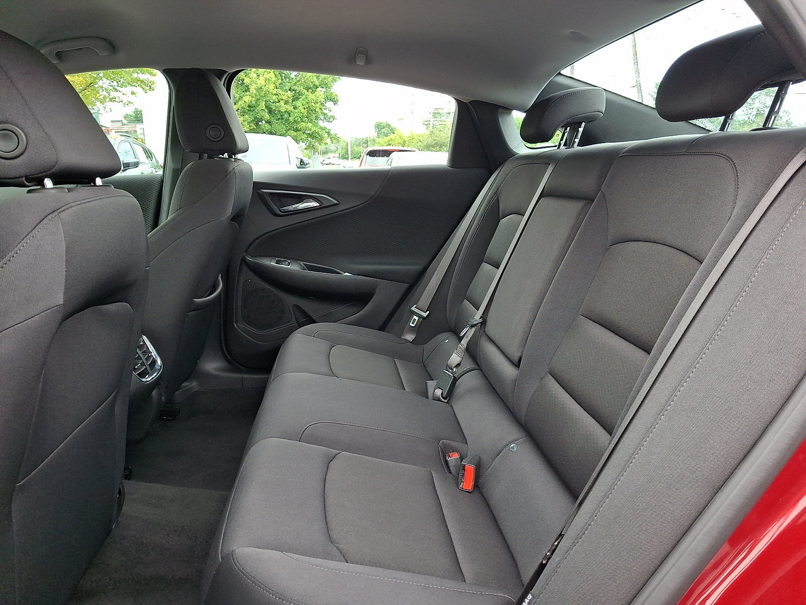 Used 2025 Chevrolet Malibu LT FWD image 10