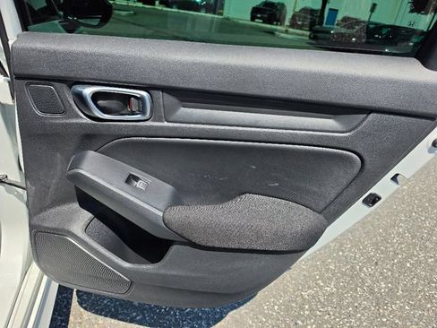 Used 2024 Honda Civic Sport image 16
