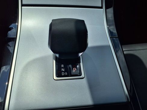 Certified 2025 Land Rover Range Rover Velar S image 13