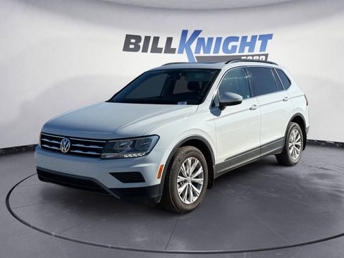 Used 2019 Volkswagen Tiguan SE image 1