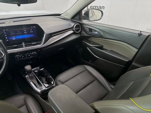Used 2024 Chevrolet Trax ACTIV w/ Driver Confidence Package FWD image 25