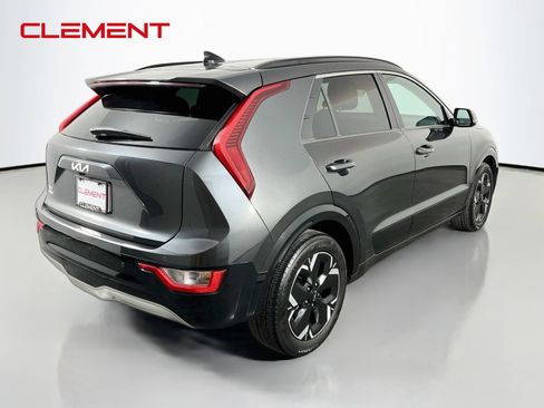 Used 2023 Kia Niro Wind FWD image 7