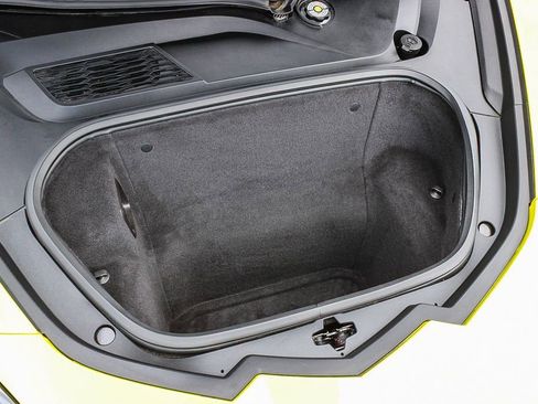 Used 2023 Chevrolet Corvette Stingray Premium Conv w/ Z51 Performance Package RWD image 24