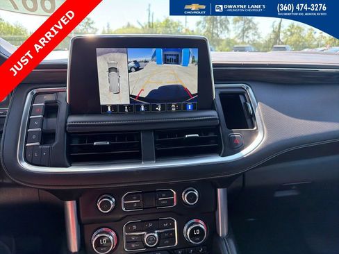Used 2024 GMC Yukon SLT w/ SLT Luxury Package AWD/4WD image 17
